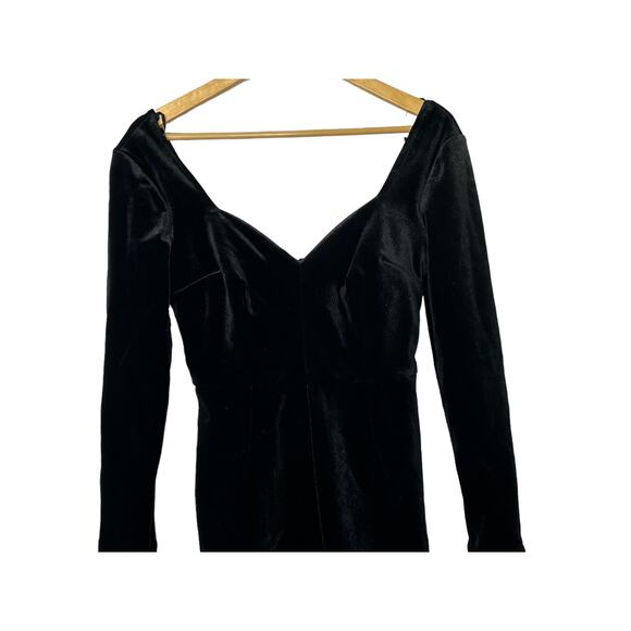 Topshop Black Velour Long Sleeve Sweetheart Neckline Romper Women's US 2 New - Picture 2 of 8
